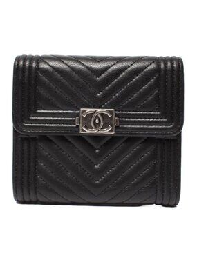 Chanel Bifold Wallet Chevron V-stitch Silver